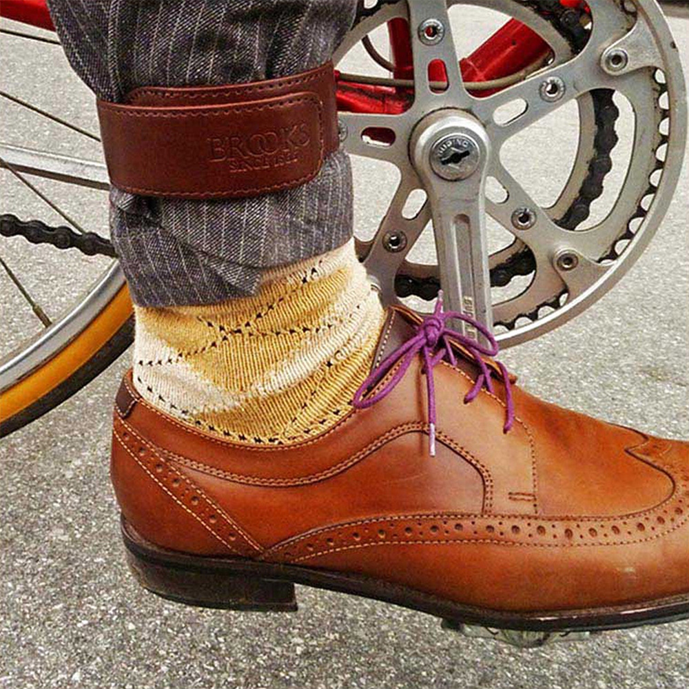 Cycling Gear For Commuting - بروكس ركاب الدراجات الساق حزام الدراجة
