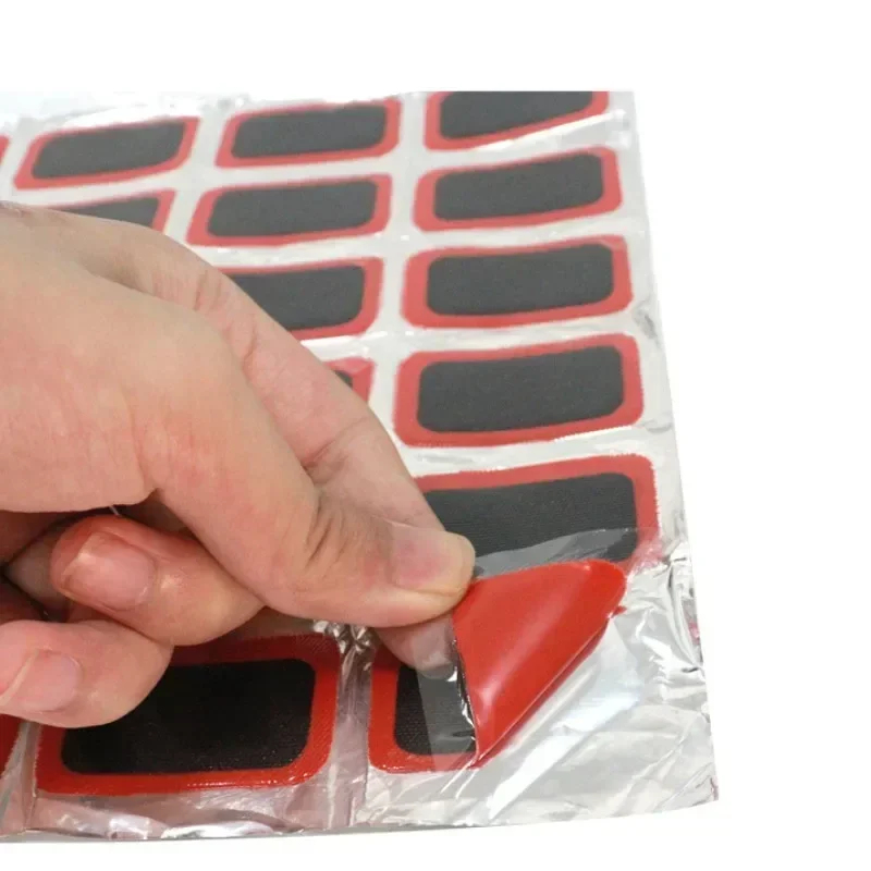 رقعات مطاطية لإصلاح ثقوب إطارا - مراجعة Bicycle Repair Kit وسعره